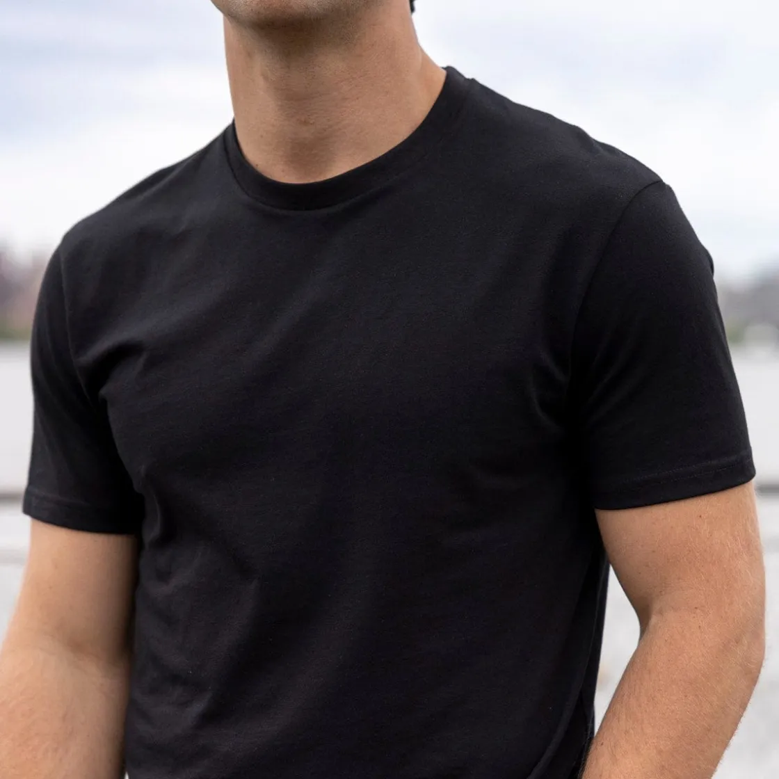 T-shirts|Athletic Wear|RSVLTS Solid Black – Crewneck Tee