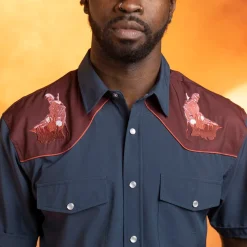 The Mandalorian|Star Wars|Star Wars ™ The Mandalorian™ "Warm or Cold” – Roper Short Sleeve Shirt